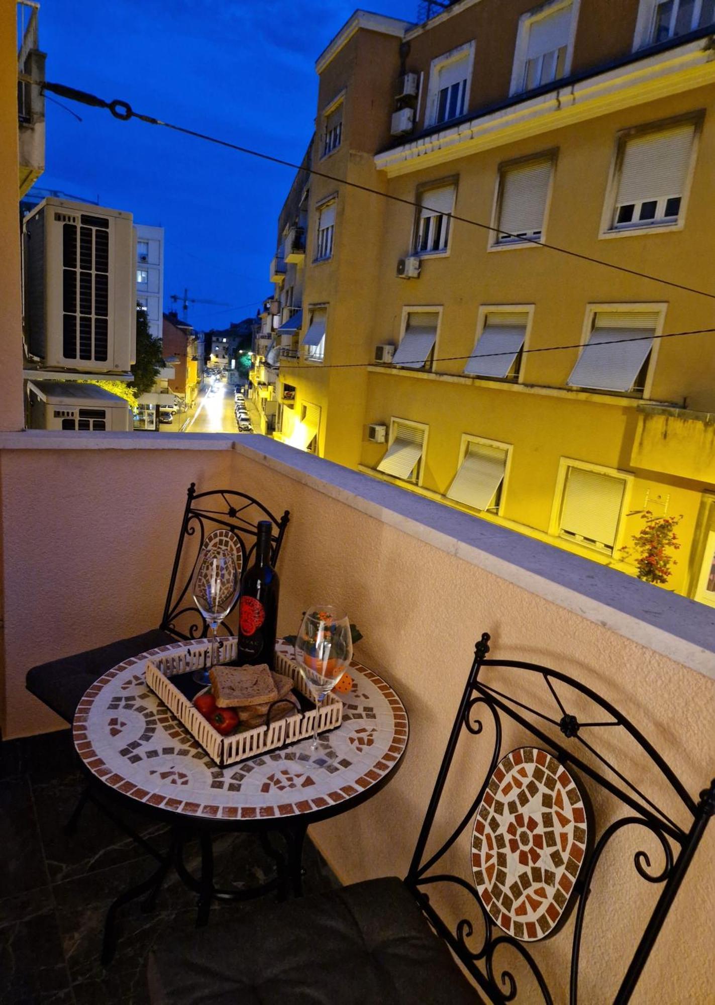 Apartment Marela Split Exteriör bild